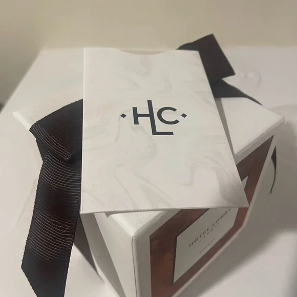 Hotel Lobby Candle - chalet - Picture 3 of 6